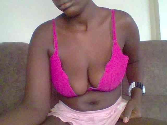 bustybliss webcam