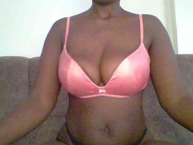 bustybliss webcam