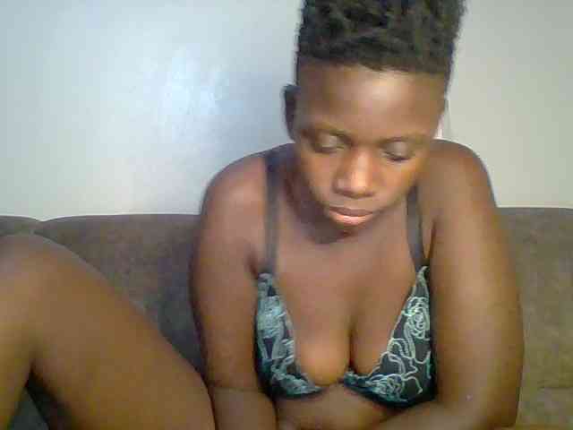 bustybliss webcam