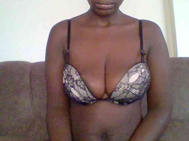 bustybliss webcam