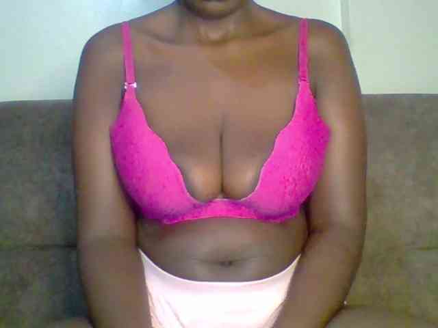 bustybliss webcam