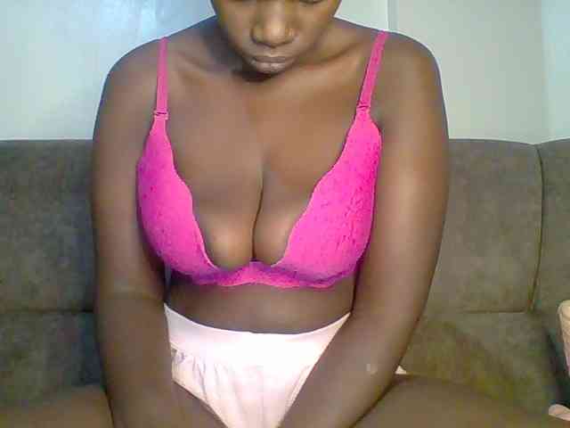 bustybliss webcam