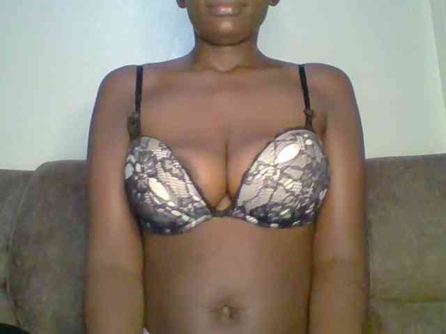 bustybliss webcam