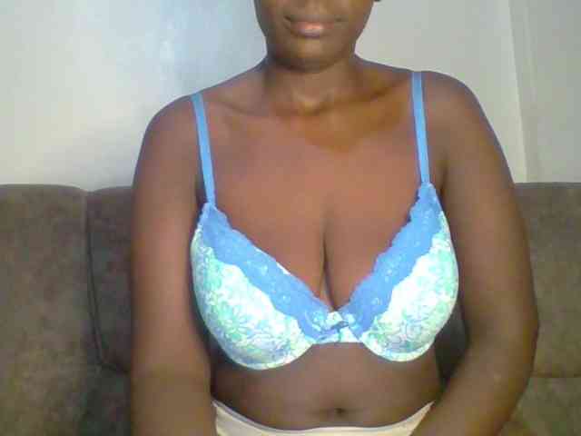bustybliss webcam