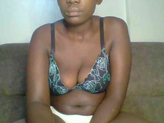 bustybliss webcam