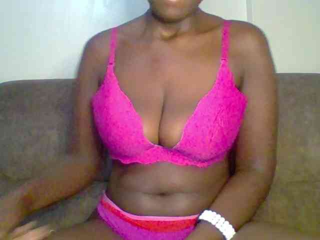 bustybliss webcam