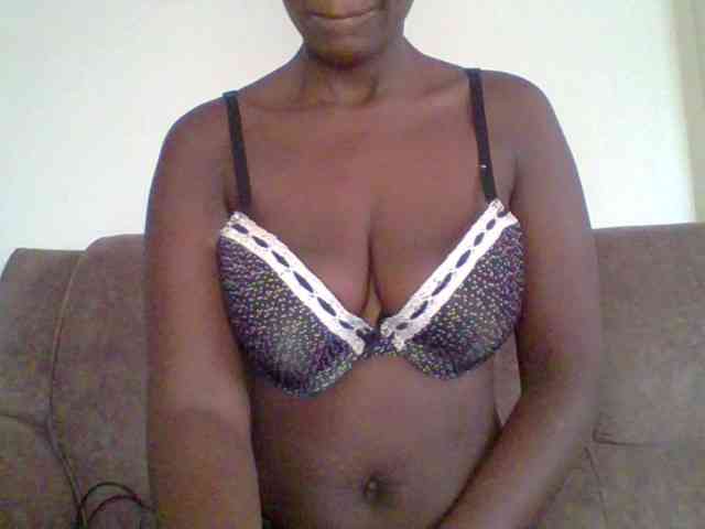 bustybliss webcam
