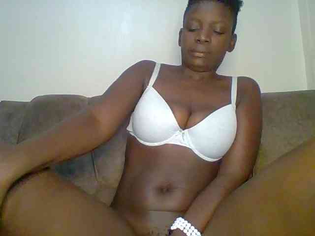 bustybliss webcam