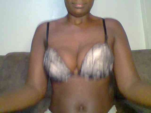 bustybliss webcam