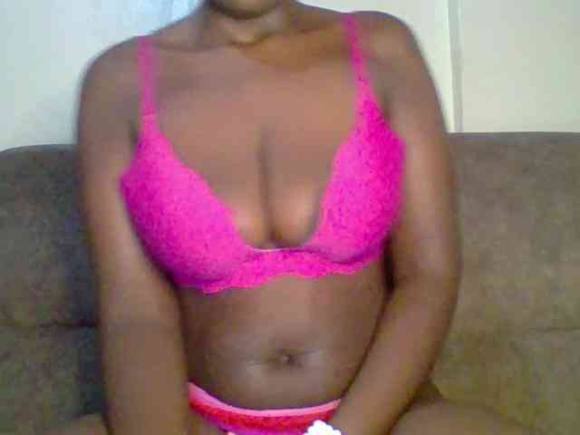 bustybliss webcam