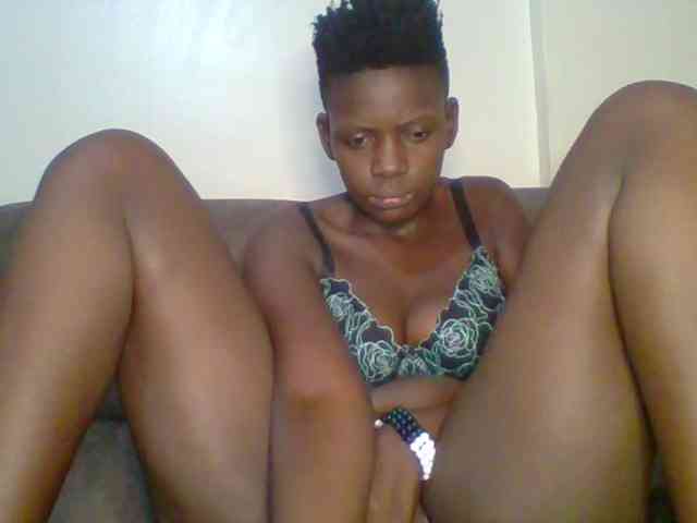 bustybliss webcam