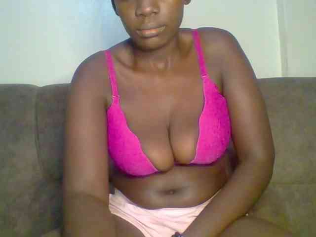 bustybliss webcam