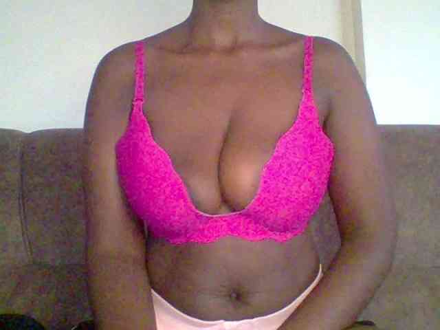 bustybliss webcam