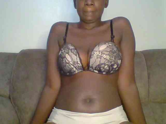 bustybliss webcam