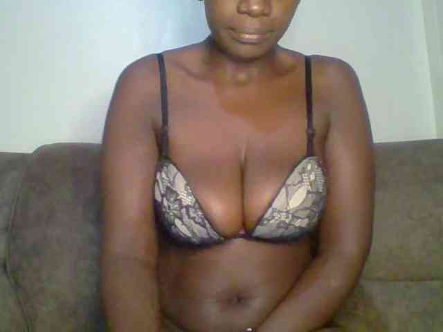 bustybliss webcam