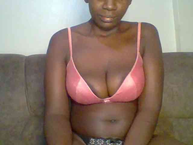 bustybliss webcam