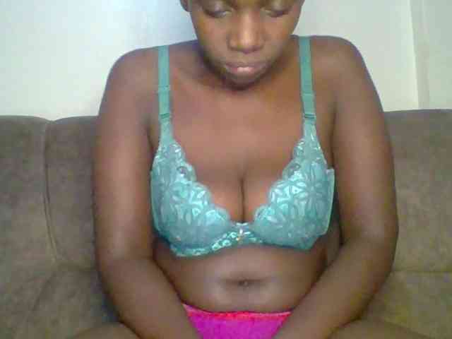 bustybliss webcam