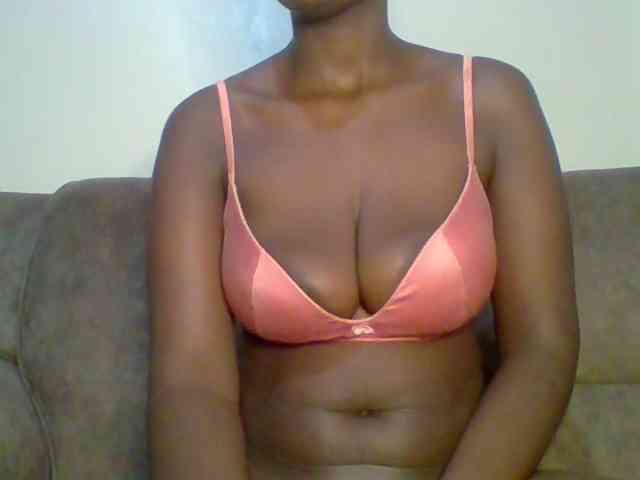 bustybliss webcam