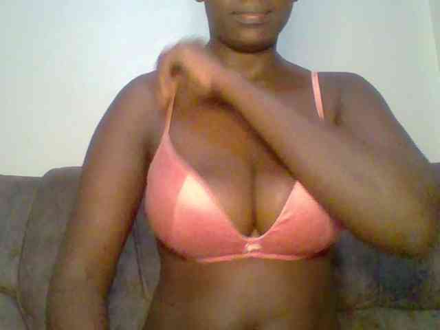 bustybliss webcam