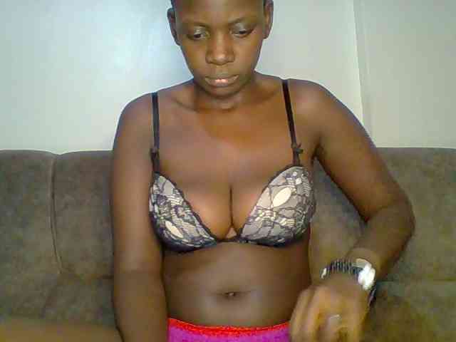 bustybliss webcam