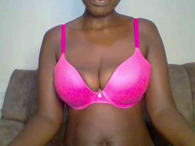 bustybliss webcam