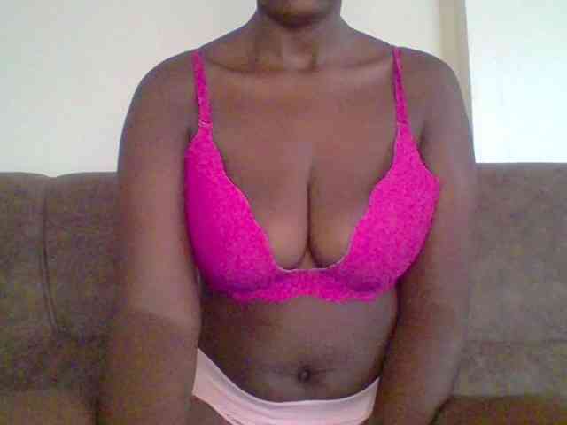 bustybliss webcam