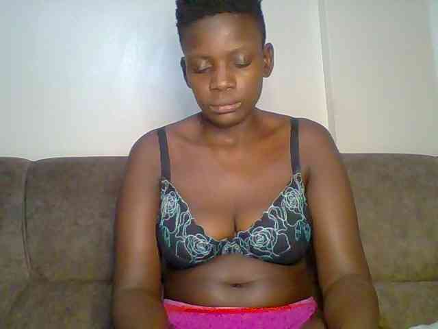 bustybliss webcam