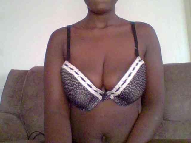 bustybliss webcam