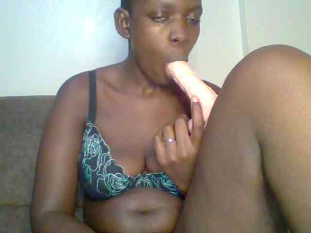 bustybliss webcam