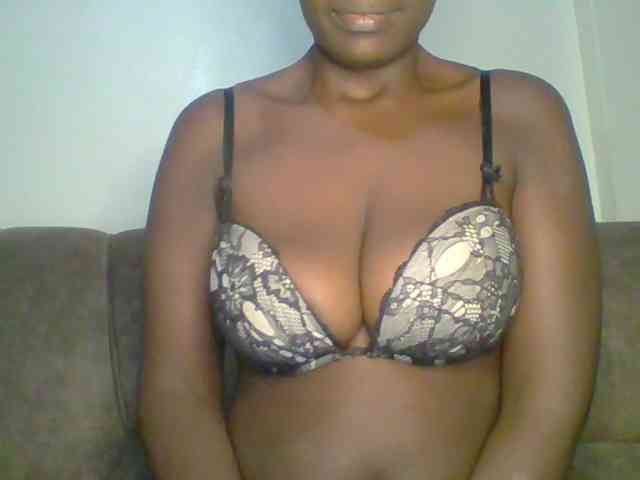 bustybliss webcam