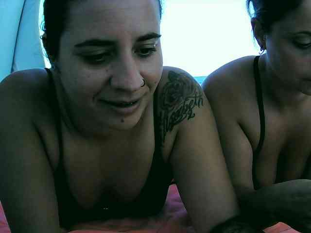 LadysG webcam