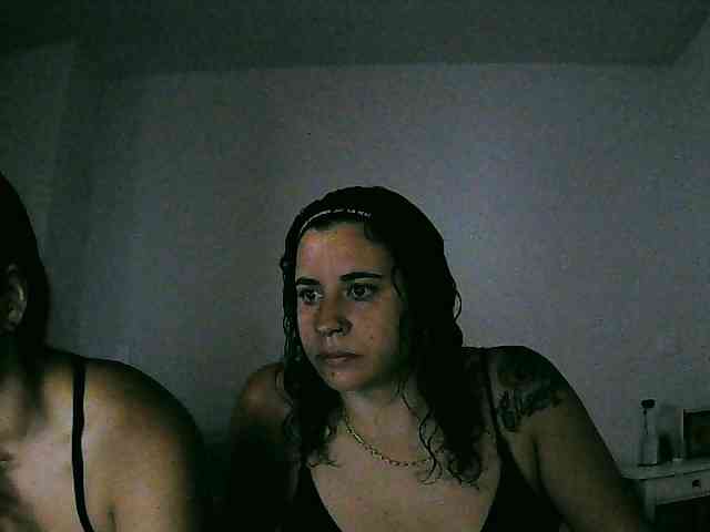 LadysG webcam