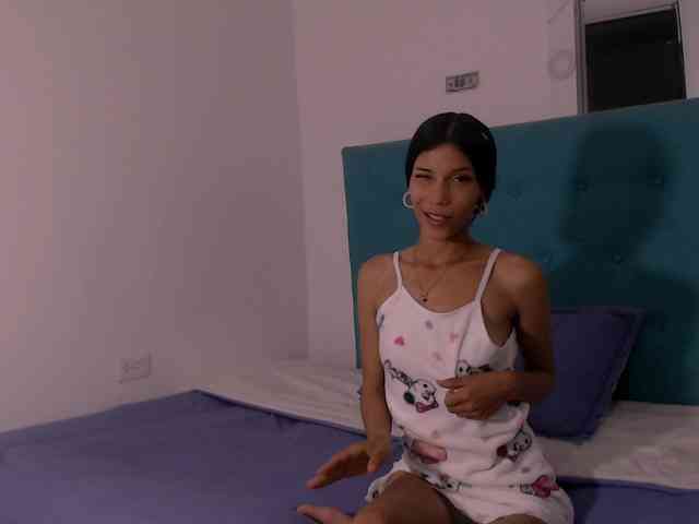 Sharon-Slut webcam
