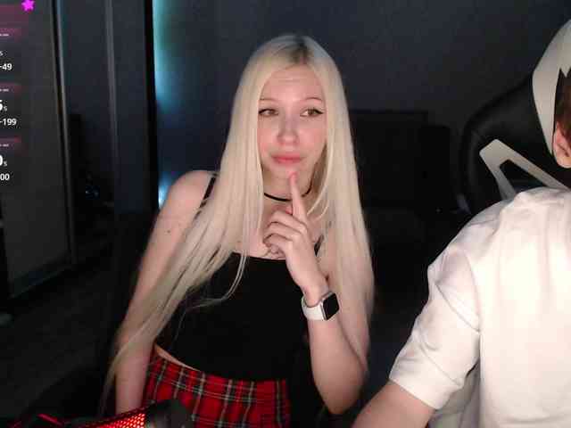 adult webcam WARTHUNDER