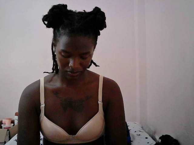 lamensha from BongaCams