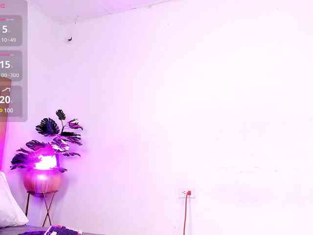 sasha-yaklove999 webcam