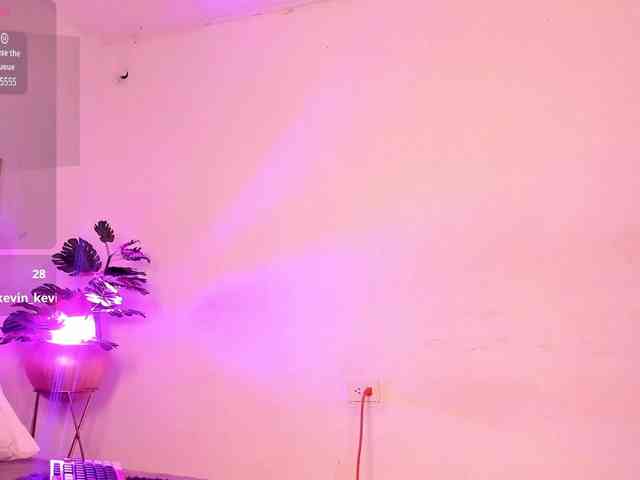 sasha-yaklove999 webcam