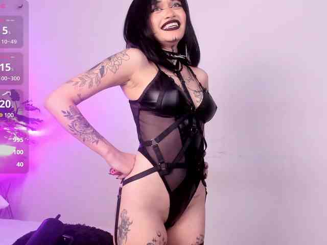 sasha-yaklove999 webcam