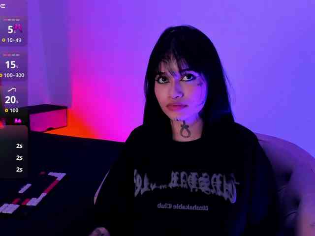 sasha-yaklove999 webcam