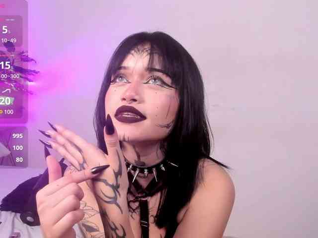 sasha-yaklove999 webcam