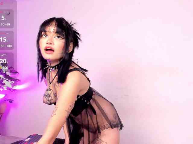 sasha-yaklove999 webcam