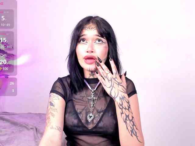 sasha-yaklove999 webcam