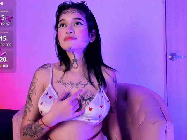 sasha-yaklove999 webcam