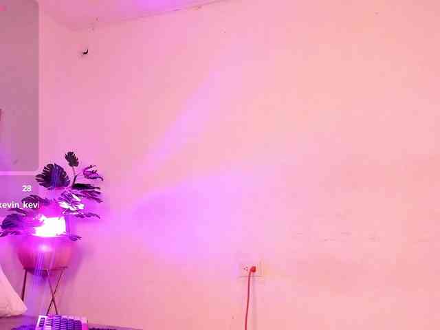 sasha-yaklove999 webcam