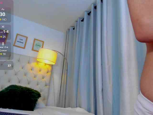 lauralopeez webcam