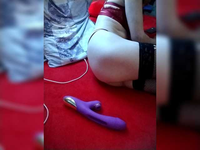 VasilisaGold's BongaCams show and profile