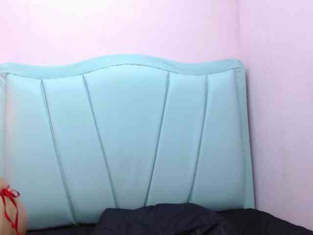lunapetite18 webcam