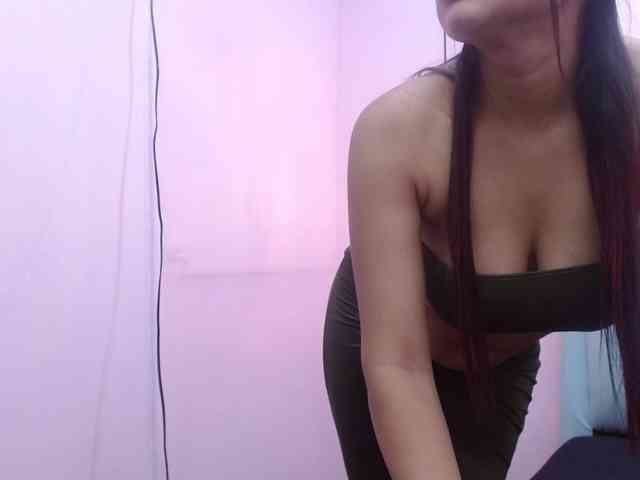lunapetite18 webcam