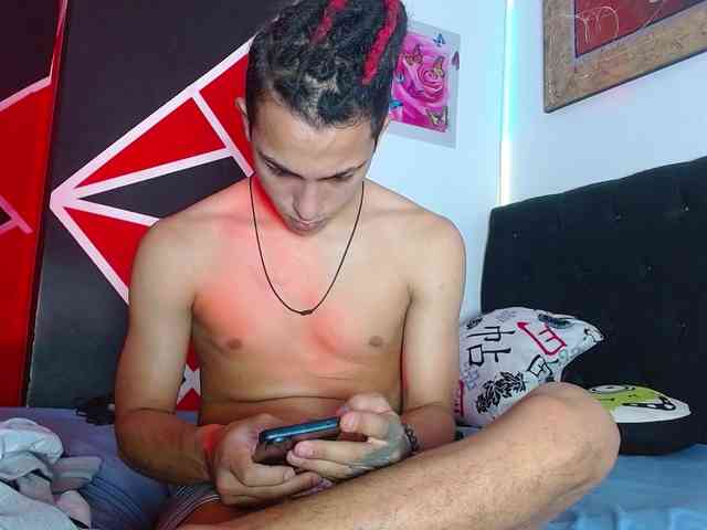 LilithandMarcusBlain webcam