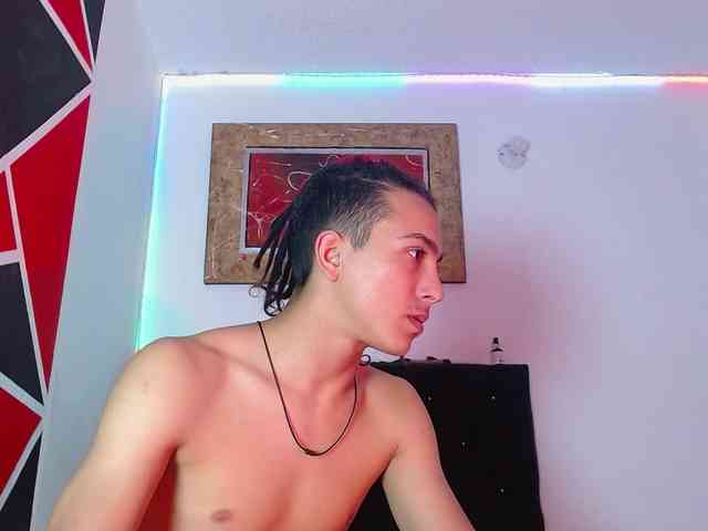 LilithandMarcusBlain webcam